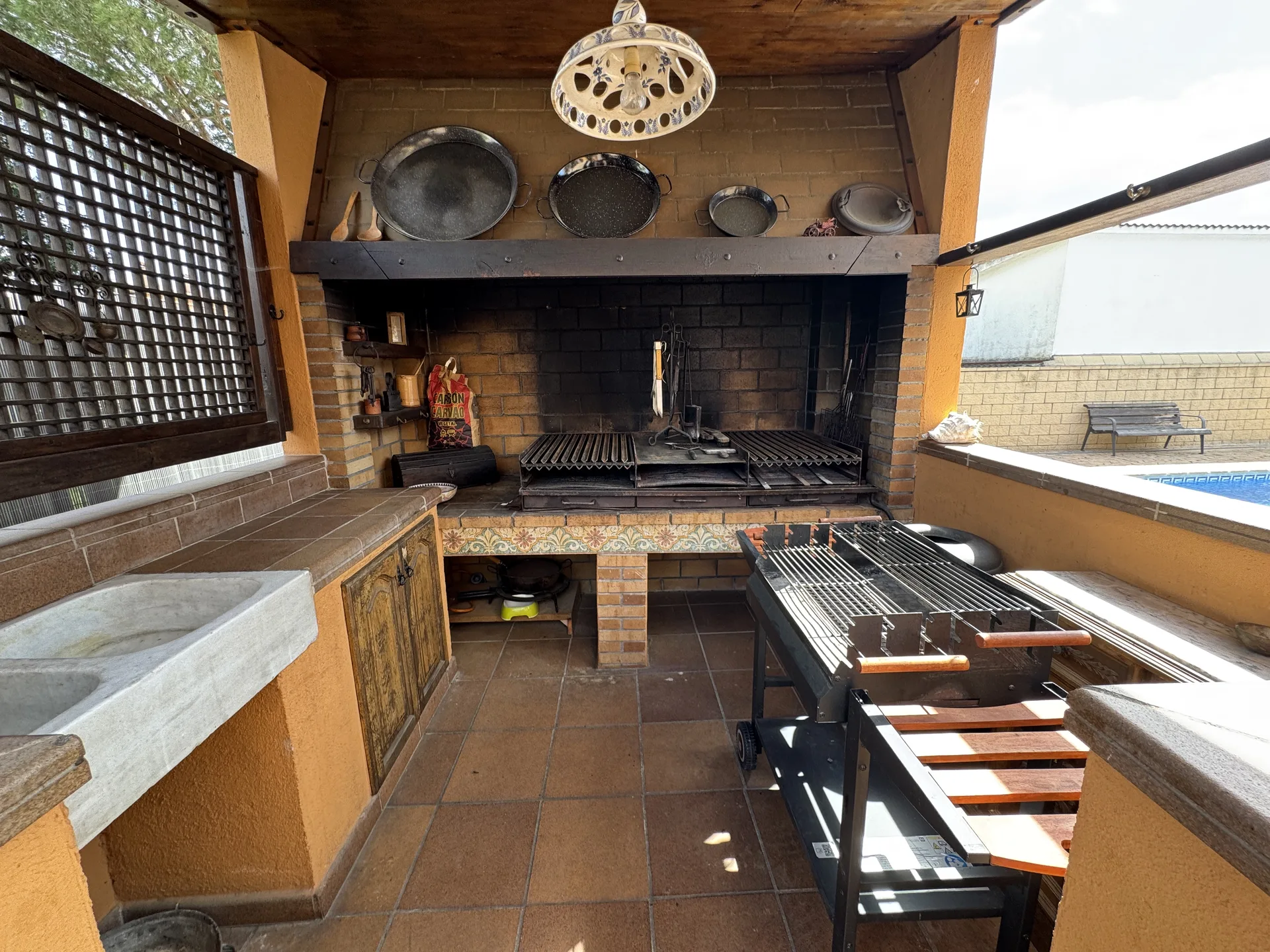 Casa Martina - cuina exterior 03